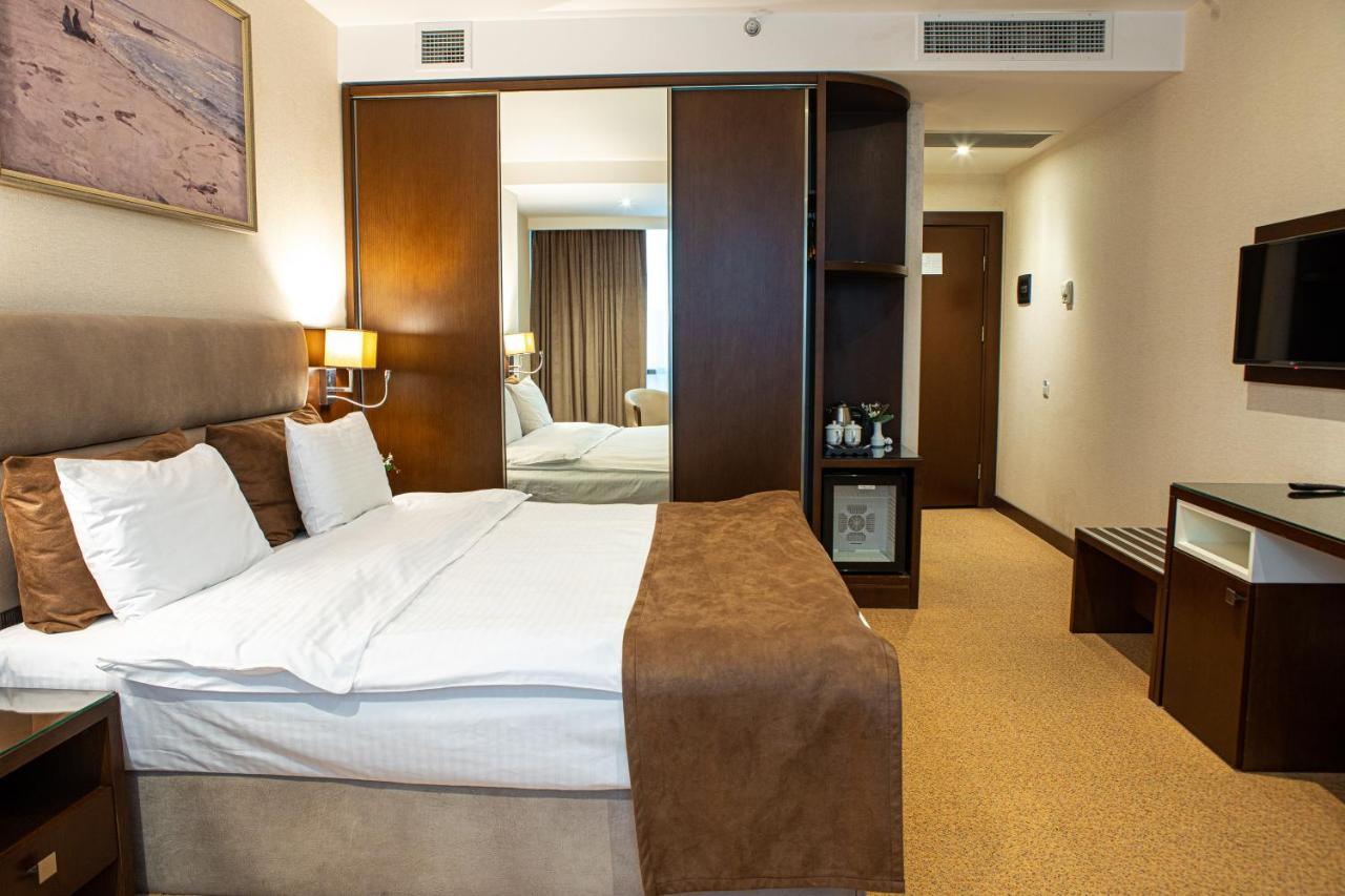 Apart Hotel In Nizami Baku Bagian luar foto