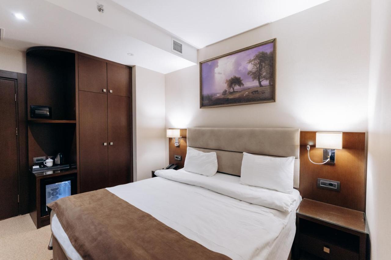 Apart Hotel In Nizami Baku Bagian luar foto