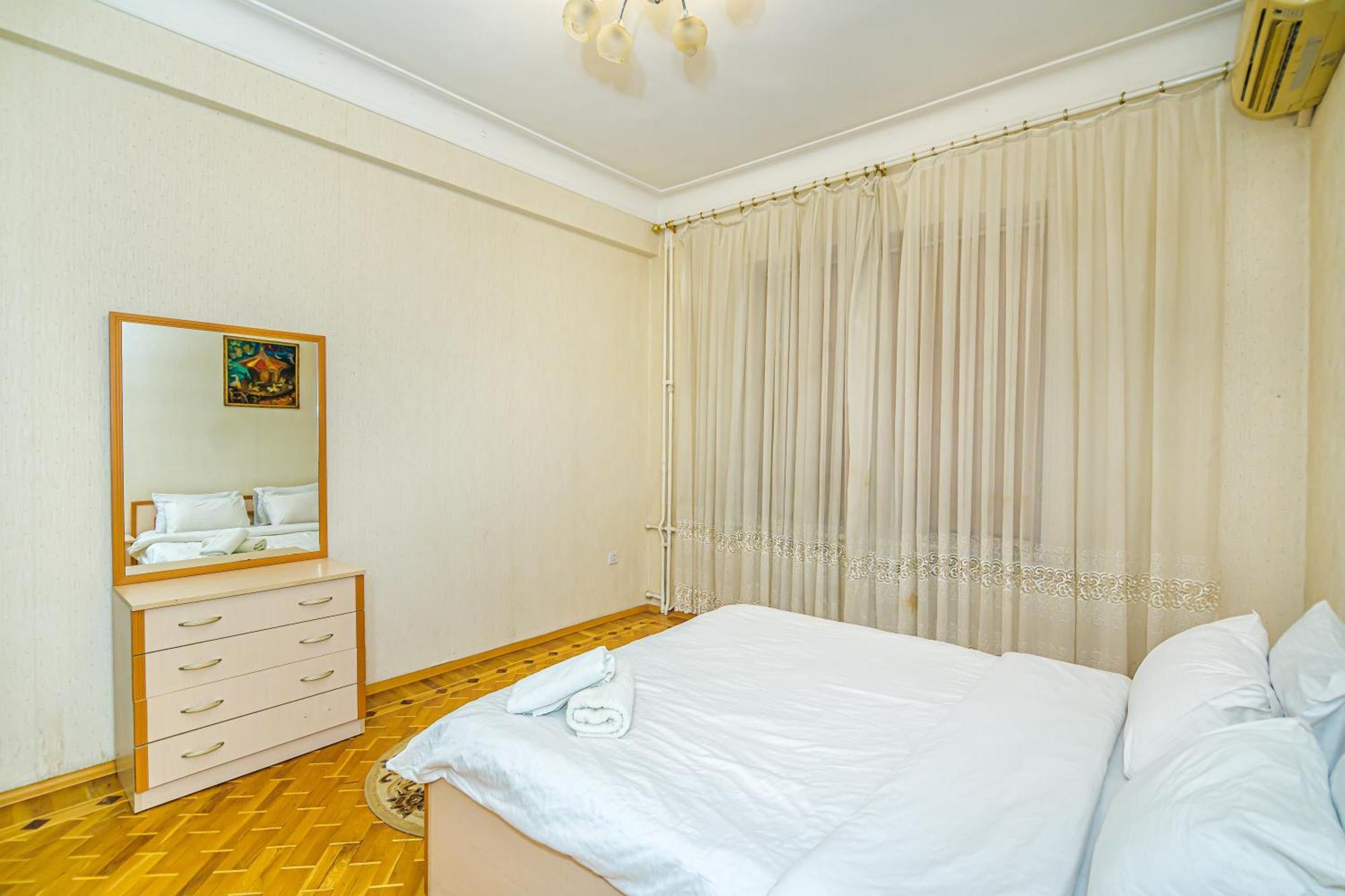 Apart Hotel In Nizami Baku Bagian luar foto